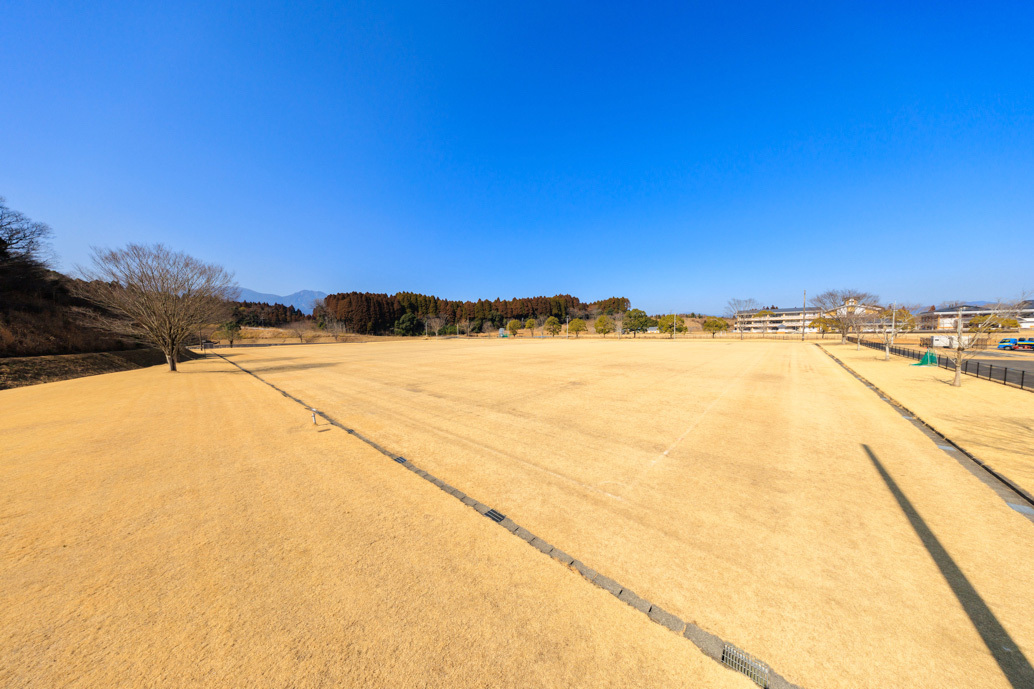 サッカー広場東側